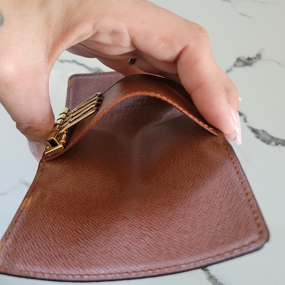 🍒 Louis Vuitton Brown Monogram Key & Card Holder - Picture 6 of 9